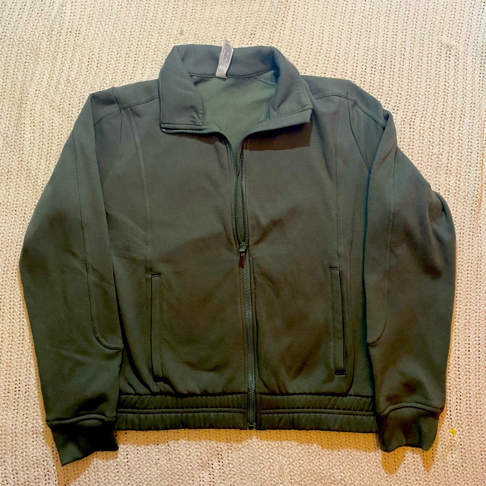 Yogalicious Cloud Plush Departure Jacket Agave Green Woman’s Large